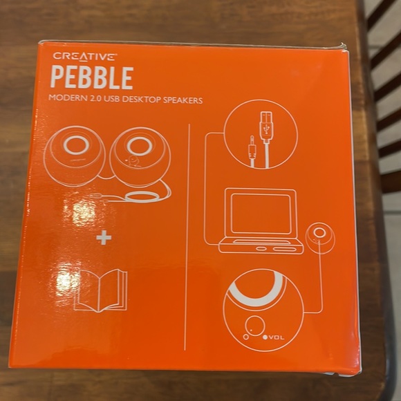 Desktop speakers - Picture 3 of 4